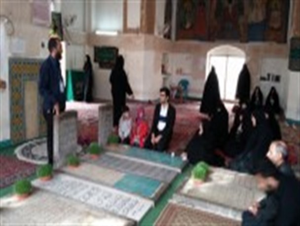 برگزاری تور رایگان گردشگری تخت فولاد اصفهان/ لزوم توجه بیشتر مسؤولان