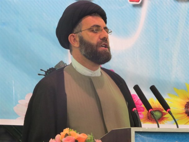 شعار سال نباید مورد سوء استفاده جناح خاصی قرار بگیرد