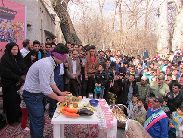 تصاویری به یادماندنی از جشنواره غذاهای محلی در سرکان