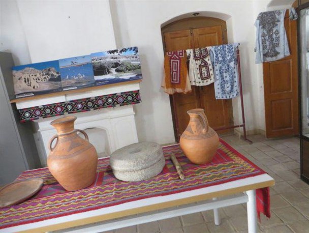 گزارش تصویری / برپایی نمایشگاه صنایع دستی در میرجاوه