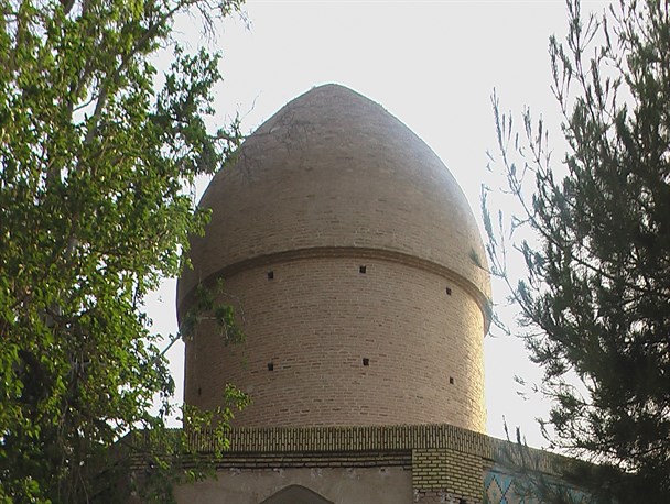 آشنایی با بقاع متبرکه و اماکن تاریخی تفرش