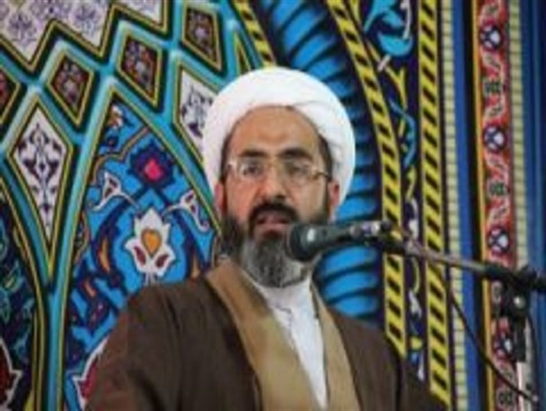 گسترش خوی اشرافی گری و نادیده گرفتن محرومان، بازگشت به قبل از انقلاب است