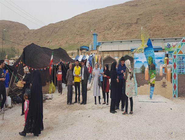 جُنگ شادی کودک و نوجوان در جوار حرم احمدبن اسحاق(ره) برگزار شد+ تصاویر