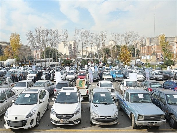 خودروی رانندگان پرخطر 72 ساعت توقیف می‌شود/ دوربین‌های ثابت و سیار پلیس آماده نظارت بر کار رانندگان