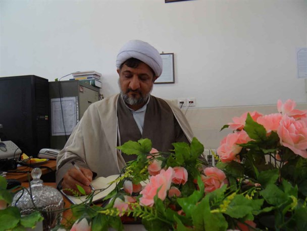 نشریه پژوهشی – قرآنی «عیون » در میبد شروع به کار کرد