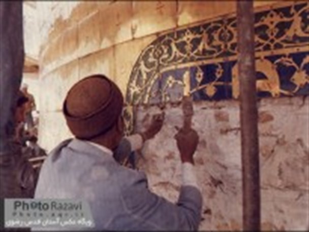 گنبد حرم امام رضا(ع) از گذشته تاکنون + عکس