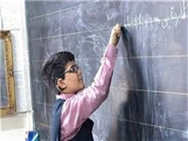 تحصیل بیش از چهار هزار و 400دانش آموز دختر و پسر در دبستان های شهرستان روانسر