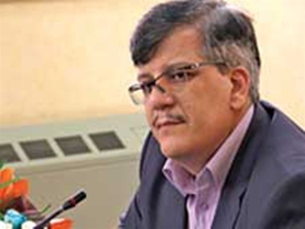 بازدید رئیس کمیسیون معماری شهرسازی و فنی عمرانی شورای شهر از منطقه دو همدان