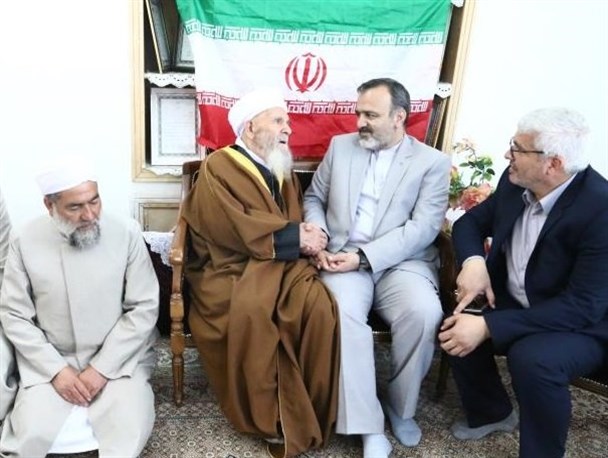 استاندار خراسان رضوی با امام جمعه اهل سنت مشهدریزه دیدارکرد