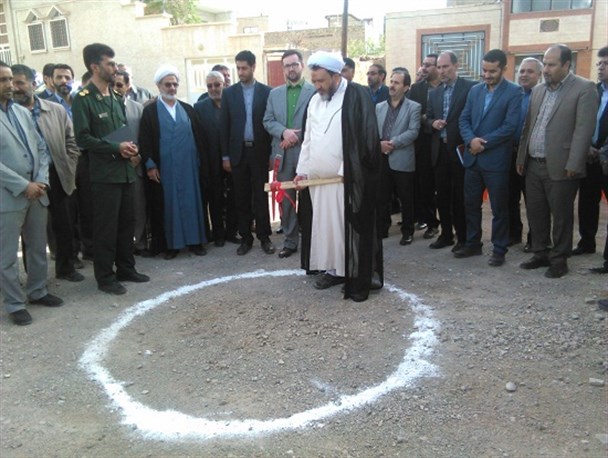 ساختمان جدید مرکز درمانی دارالشفاء مهدیشهر کلنگ زنی شد