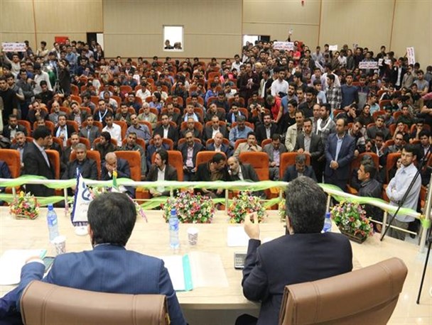 مناظره هادی بهادری و روح الله حضرتپور