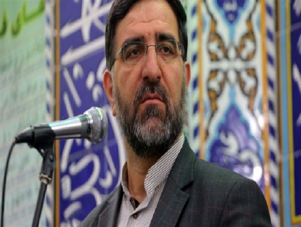 نماینده ای که با کمک استاندار و فرماندار به مجلس راه یابد در اصل نوکر دولت خواهد شد