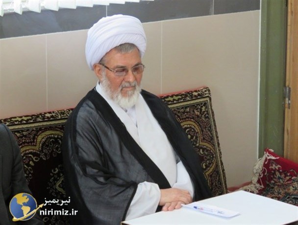 کارفرمایان در پرداخت به موقع حقوق کارگران تعلل نکنند