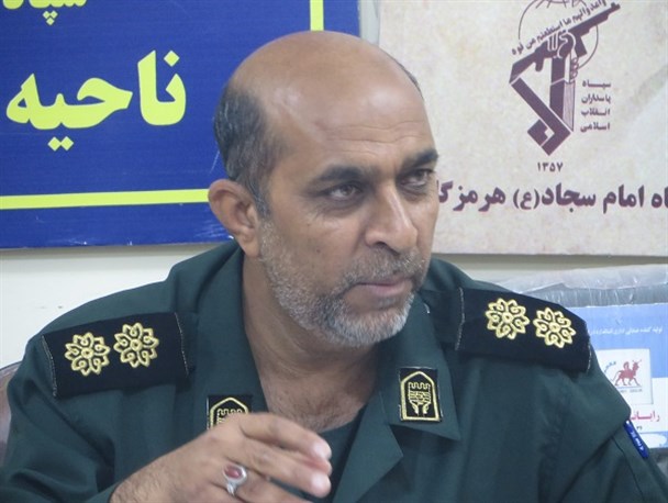 تذکر لسانی در تحقق امر به معروف و نهی از منکر تأثیر بسزایی دارد