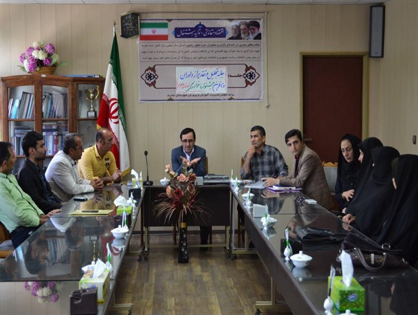 از داوران و ناظرین جشنواره نوجوان خوارزمی شهرستان جاجرم تقدیر شد