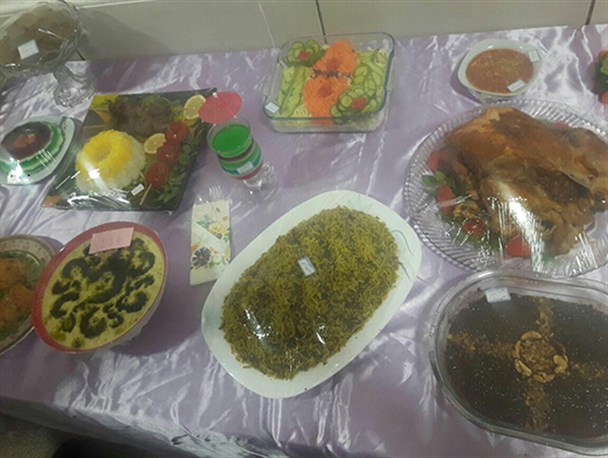 جشنواره غذای سالم در سپیدان برگزار شد