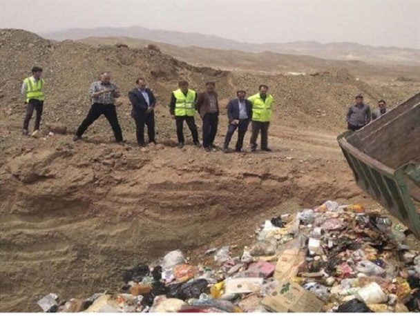 ۷ تن مواد غذایی فاسد در دلیجان امحا شد+تصویر