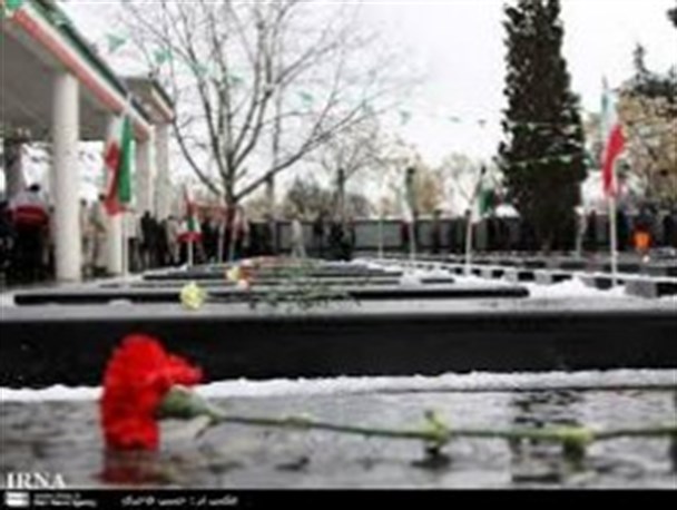 برگزاری جشن پایان ساماندهی گلزارهای شهدای شهرستان های استان تهران