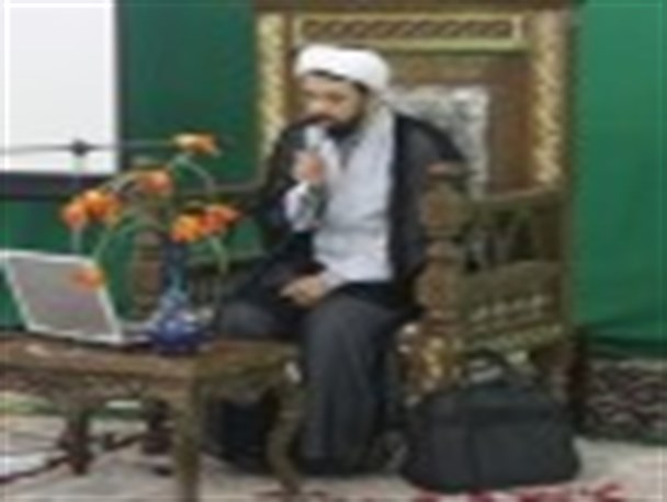 ورود ماهواره به منازل موجب پهن شدن سفره شیطان در خانه می شود