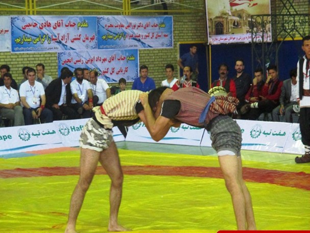 مسابقات کشوری کشتی باچوخه در شهرستان ملارد برگزار شد