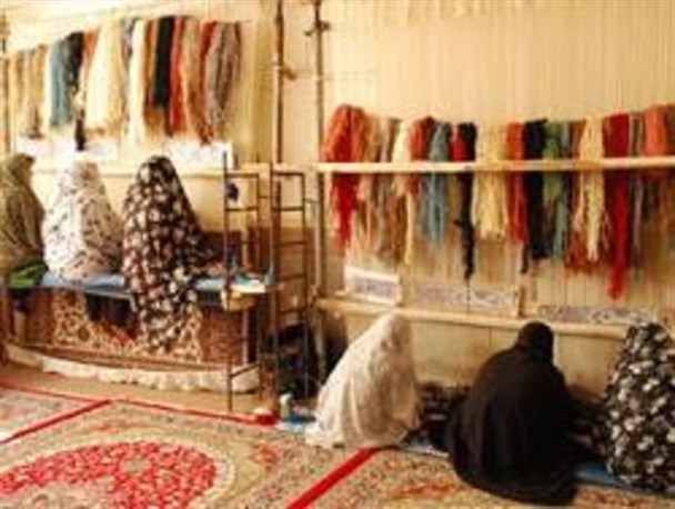 بافت اختصاصی فرش زنجان توسط فرشبافان زنجانی/50 نقشه فرشبافی از طرح های زنجان بروزرسانی می شود