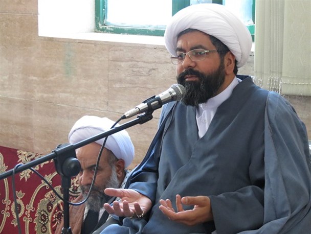 برگزاری نماز جمعه در 33 شهر استان مرکزی/ نماز جمعه قلب فرهنگی هر شهر است