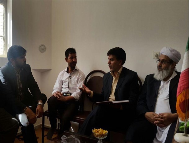خبرنگاران باید با صداقت خواسته ها و نیازهای به حق جامعه را منعکس کنند