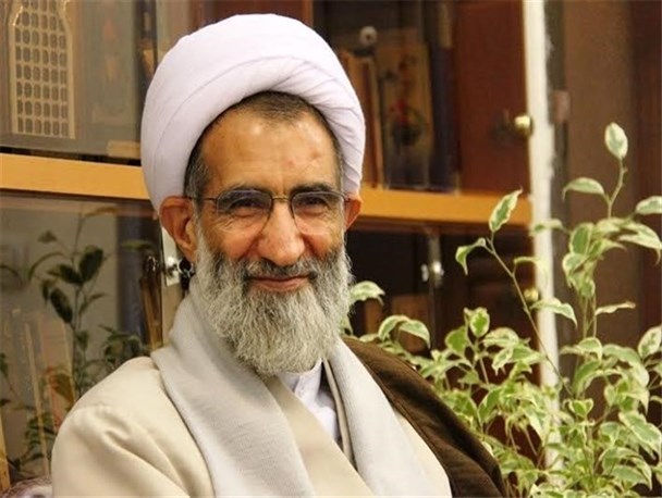 جریان انقلاب نیازمند سرباز انقلابی است
