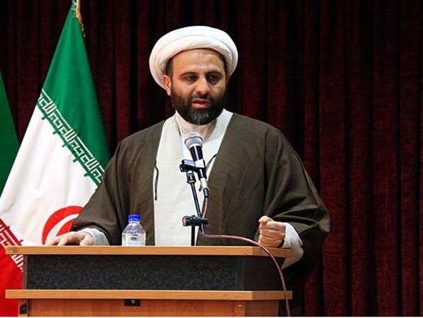 حجت الاسلام رئیسی گفتمان انقلابی را در مقابل توهین و تخریب احیا کرد
