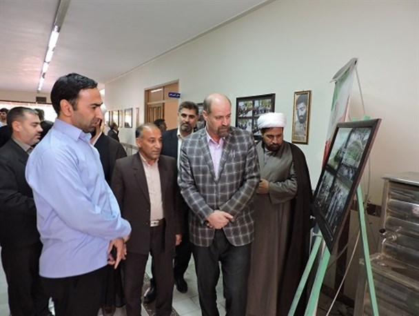 برپایی نمایشگاه عکس سوگواره آفتاب در اسلام آبادغرب+ تصاویر