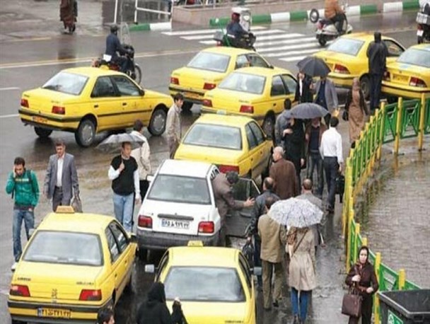 برخورد تاکسی‌رانی با رانندگان متخلف در اخذ وجوه اضافی از شهروندان