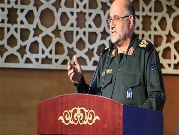 تحریم های آمریکا نیروی انتظامی را قوی تر می کند