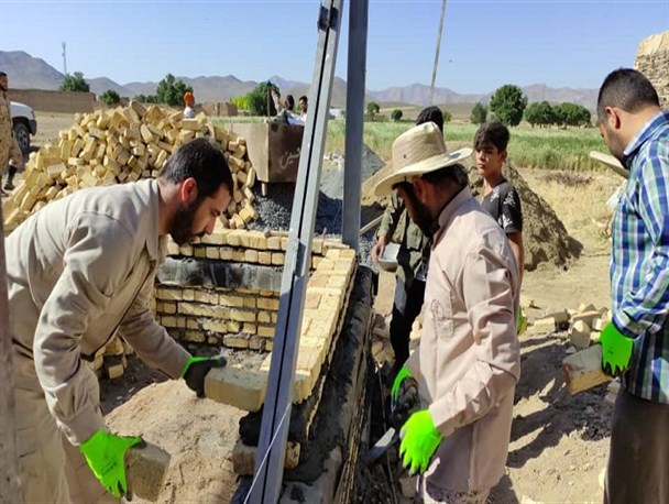 گروه های جهادی در عرصه محرومیت زدایی پیشگام و سربازان جبهه خدمت رسانی هستند