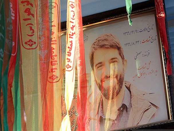 عشق به ولایت و رهبری ویژگی‌ بارز فرزندشهیدم بود