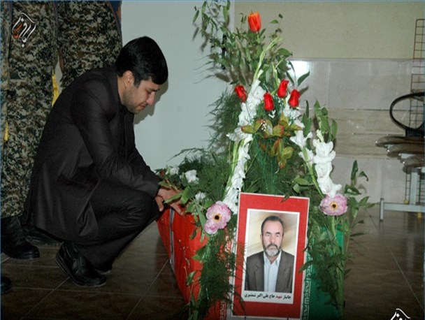 پیکر جانباز علی اکبر شمشیری در آباده تشییع شد + تصاویر
