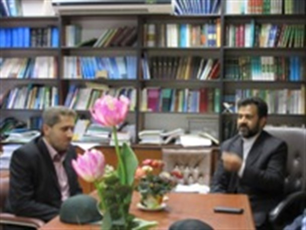 دیدار فرماندار رضوانشهر با رئیس دادگستری شهرستان به مناسبت هفته قوه قضائیه