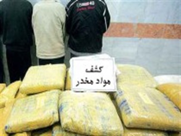 کشف ۱۲۷ کیلوگرم تریاک در ایستگاه شهید شرافت نایین