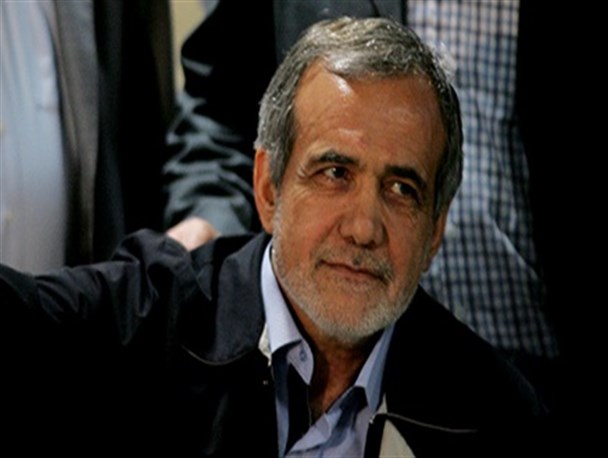 انتقاد پزشکیان از منتقدان به خاطر مطالبه لغو یکجای تحریم ها/آیا حامیان دولت پذیرفته اند که تحریم ها یکجا لغو نخواهد شد؟