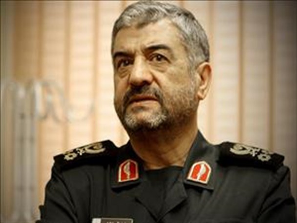 پیام تبریک و تسلیت فرمانده کل سپاه به خانواده شهید حامد جوانی