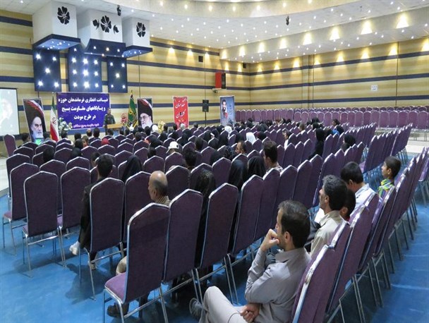 ضیافت افطاری "طرح مودت "در شهرستان دهگلان برگزار شد