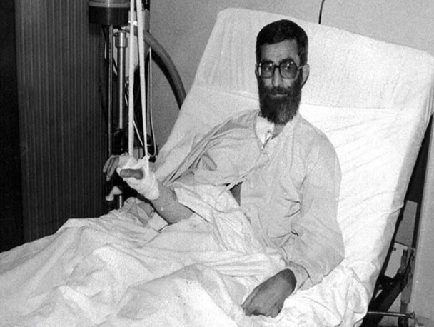 ترور نافرجام ‌آیت‌الله خامنه‌ای +عکس‌خبر