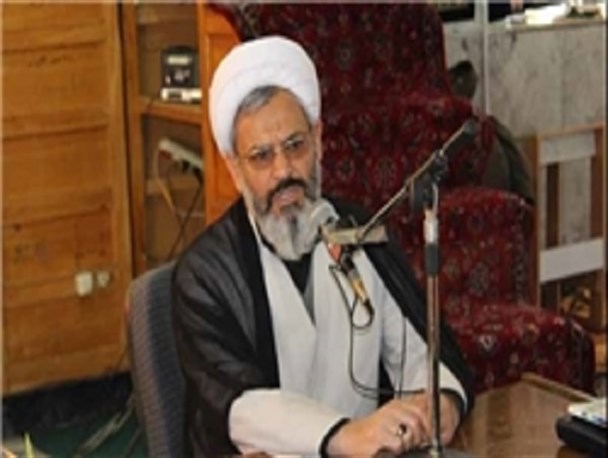 شهید بهشتی گنجینه حوزه علمیه بود/ شهدا سرمایه های یک نظام اند