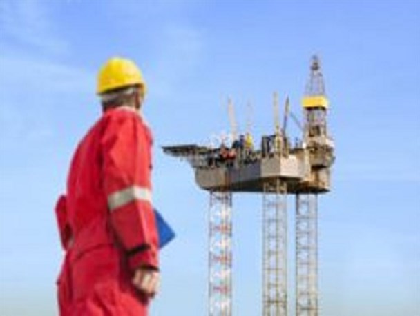 طلای سیاه در قلک دیگران / دست مسئولان کوتاه و دیوار بلند است