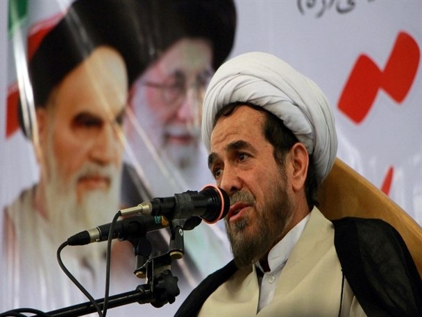ما در توان موشکی خود هیچ‌گونه خط قرمزی نداریم/ نیروهای نظامی باید به تمامی تسلیحات دفاعی مجهز باشد