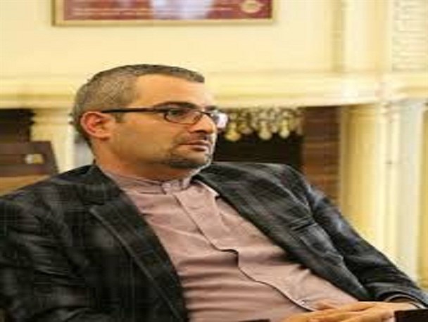 میرزا بنویس پوندهای انگلیسی بدنبال تطهیر گذشته سیاه خود
