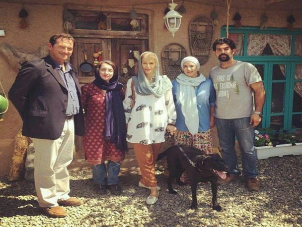 اقامت ۳ روزه سفیر انگلیس و خانواده اش در گلستان+تصاویر