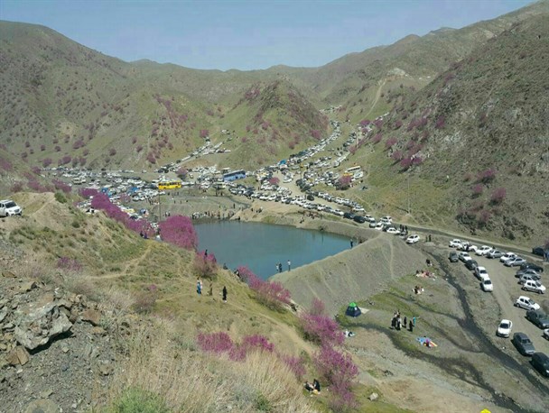 استقبال از مسافران تابستانی در طرقبه شاندیز