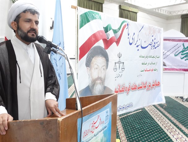 شهادت شهید بهشتی در برابر مظلومیت او ناچیز است