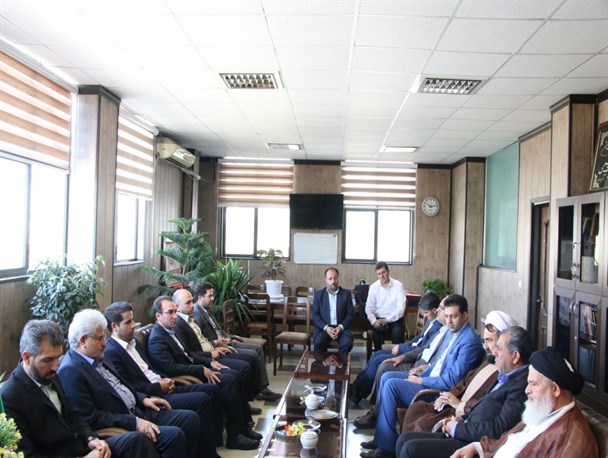 دیدار معاون استاندارتهران و فرماندار ویژه شهرستان ری با مسئولان حوزه قضایی بخش کهریزک