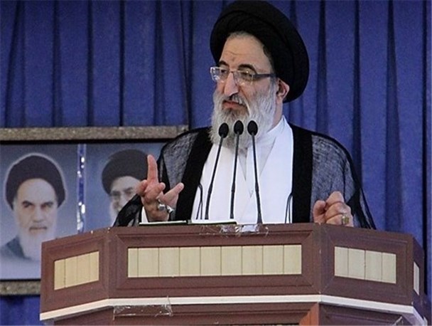 جنگ روانی دشمن برای تشویق به تجمع کسبه و اخلال در بازار اقتصادی ناکام ماند/ نامه 300 دانشمند اروپا و فرانسه به مراکز اسلامی برای حذف آیات "یهود" در قران کریم!